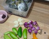 Foto langkah ke 1 dari resep Asem - asem ikan kiper.