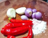 Foto langkah ke 1 dari resep Sambal korek atau sambal bawang.