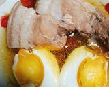 Hình bước làm 2 của món Thịt kho trứng muối