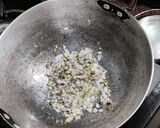 A picture of step 1 of Creamy pasta.
