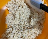 Foto langkah ke 3 dari resep Rice Krispies Treat / Cereal Bar.