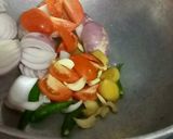 A picture of step 1 of Paneer Hyderabadi.