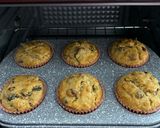 A picture of step 11 of Cranberry Oatmeal Muffins.