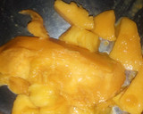 मैंगो आइसक्रीम (Mango Icecream recipe in hindi) रेसिपी चरण 1 फोटो
