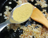 Foto del paso 4 de la receta: Salchichas al curry estilo polaco