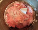 A picture of step 1 of Spicy Kare-Kare.