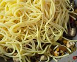 A picture of step 5 of Chicken, Vegetable, and Spaghetti Stir-Fry.