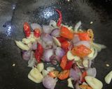Foto langkah ke 3 dari resep Tumis toge tahu simpel.