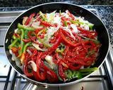 Foto del paso 4 de la receta Patatas de guarnición con huevos y jamón