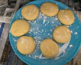 Foto langkah ke 3 dari resep Donat BomBoLoni,empuuk🍩😋.