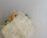 Foto del paso 3 de la receta: Trofie con pesto de rúcula y anacardos