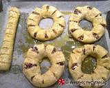 Olive and cheese bread rings recipe step 4 photo