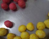 गुलाब मठरी (Gulab mathri recipe in Hindi) रेसिपी चरण 2 फोटो