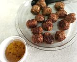 A picture of step 4 of Italian-Style Meatballs in Tomato Sauce.