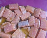 Foto del paso 1 de la receta: Brochetas de salmón con salsa de yogur