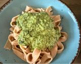 Teljes kiőrlésű Pesztós tagliatelle recept fázis 11 fotója