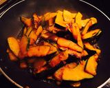 A picture of step 4 of Fried Winter Squash.