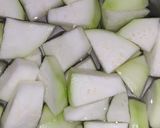 A picture of step 1 of Masala Kaddu With Black Pepper.