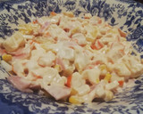 Foto del paso 2 de la receta: Ensaladilla de piña, surimi y pavo