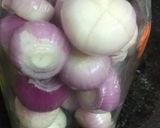 A picture of step 2 of Sirkewali Pyaaz (Pickled Onions).