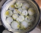 Une image de l'étape 3 de Gâteau de pommes de terre aux harengs doux et betteraves rouges.