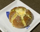 Foto langkah ke 9 dari resep Korean Garlic Cheese Bread.