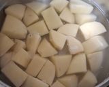 Foto del paso 2 de la receta: Filete de pechuga con puré colado y verduras a la mantequilla