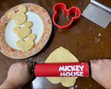 Foto langkah ke 5 dari resep Mickey Beignets ala Mama Asi / yLoVeA.