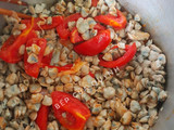Canh hến thì là