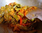 A picture of step 3 of Masala Sheem Bhaji.