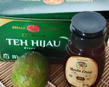 Foto langkah ke 1 dari resep Honey Lemon Tea.