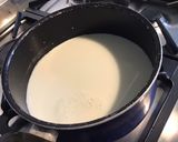 Une image de l'étape 1 de Pâte à la farine de maïs et parmesan.