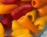 Une image de l'étape 1 de Mini poivrons farcis.