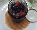 Foto del paso 5 de la receta: Arándanos, Frutillas, Cerezas En Almíbar / Frutos Rojos