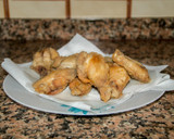 Foto del paso 3 de la receta: Alitas de pollo en salsa barbacoa (bbq)