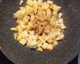 A picture of step 1 of Mini Apple Pies with Vanilla Cream.