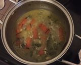 A picture of step 3 of Basic chicken stock.