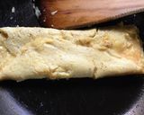A picture of step 4 of French Omelette.