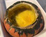 Une image de l'étape 14 de Courge turban turc farcie cantal et lardons.