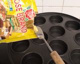 Foto langkah ke 8 dari resep Wadai Roti Pisang Topping Suka Suka.