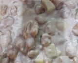 A picture of step 4 of Dahi Pholki.