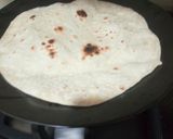 A picture of step 4 of Chapati.