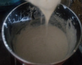 Foto del paso 5 de la receta: Pechuga de pollo rellena, bañada en salsa bechamel