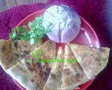A picture of step 2 of Aloo Onion Paratha.