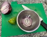 Foto del paso 5 de la receta: Chilaquiles rojos con huevo estrellado