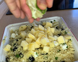Foto del paso 6 de la receta: Ensalada de cuscús, berenjena asada, queso feta y manzana