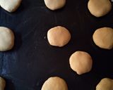 A picture of step 12 of Spicy Meat Bun.