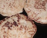 A picture of step 2 of Suji chilla.