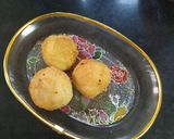 A picture of step 3 of Bread dahi vada.