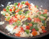 Foto del paso 4 de la receta: Calabacines rellenos con atún y pimientos